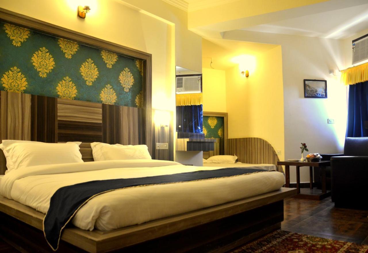 Hotel Grand Sharan Katra  Εξωτερικό φωτογραφία