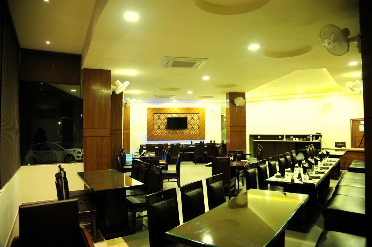 Hotel Grand Sharan Katra  Εξωτερικό φωτογραφία