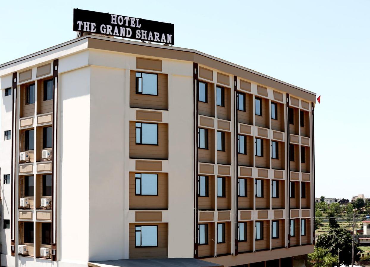 Hotel Grand Sharan Katra  Εξωτερικό φωτογραφία