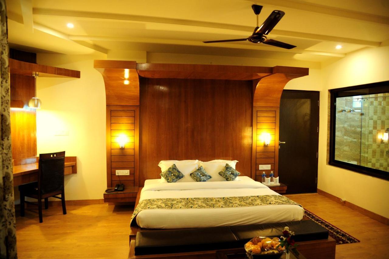 Hotel Grand Sharan Katra  Εξωτερικό φωτογραφία