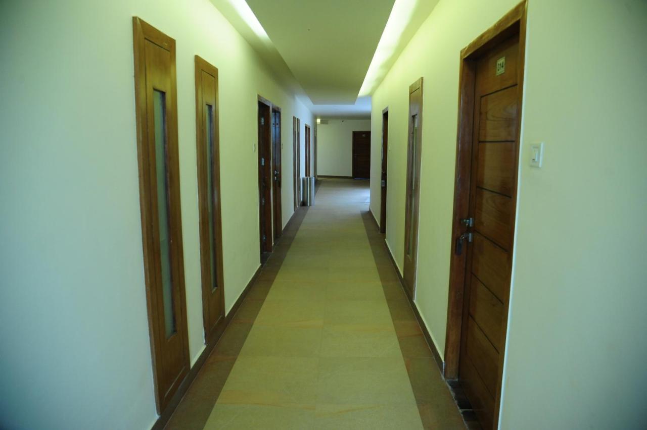 Hotel Grand Sharan Katra  Εξωτερικό φωτογραφία