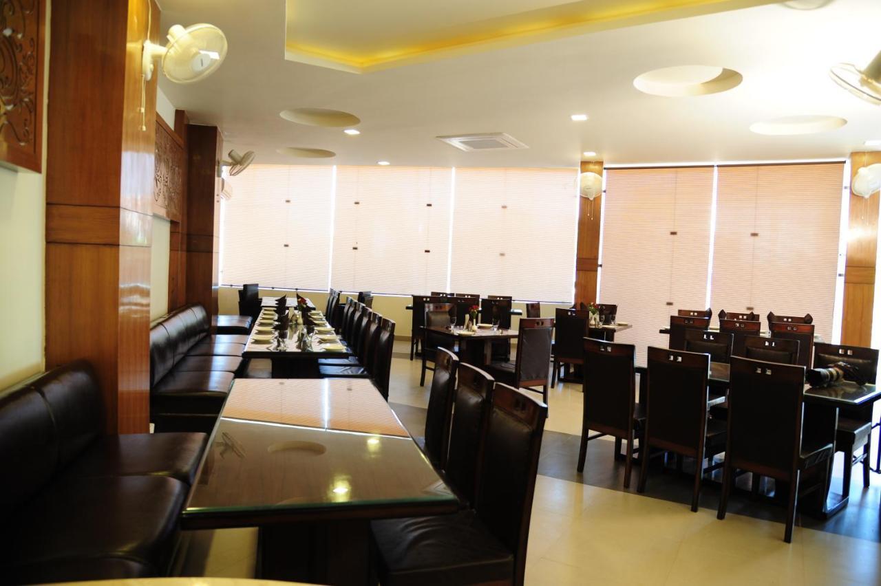Hotel Grand Sharan Katra  Εξωτερικό φωτογραφία